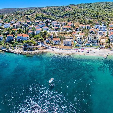 Holiday Home Kalinic Slatine Esterno foto