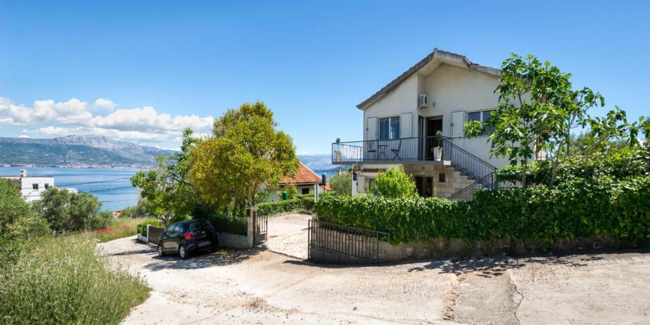Holiday Home Kalinic Slatine Esterno foto