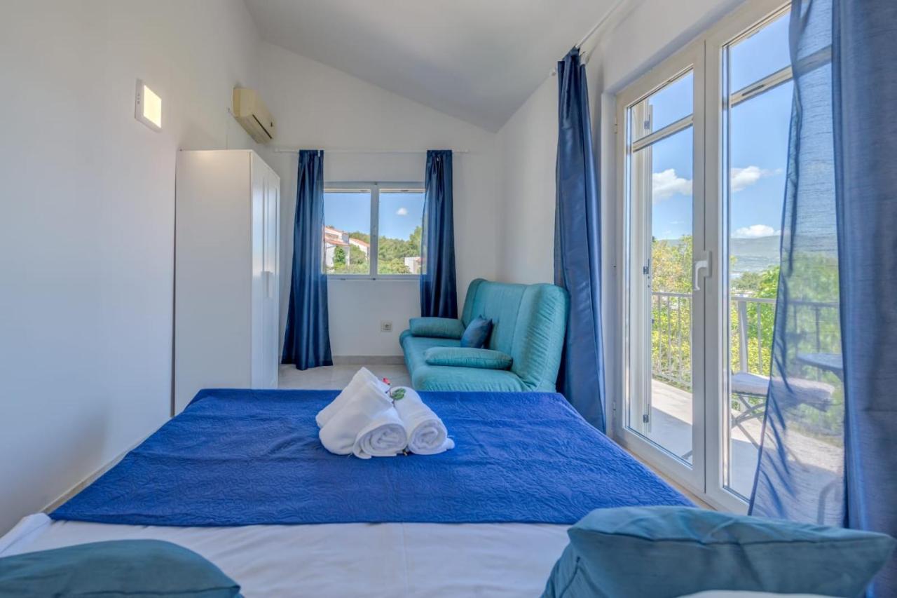 Holiday Home Kalinic Slatine Esterno foto
