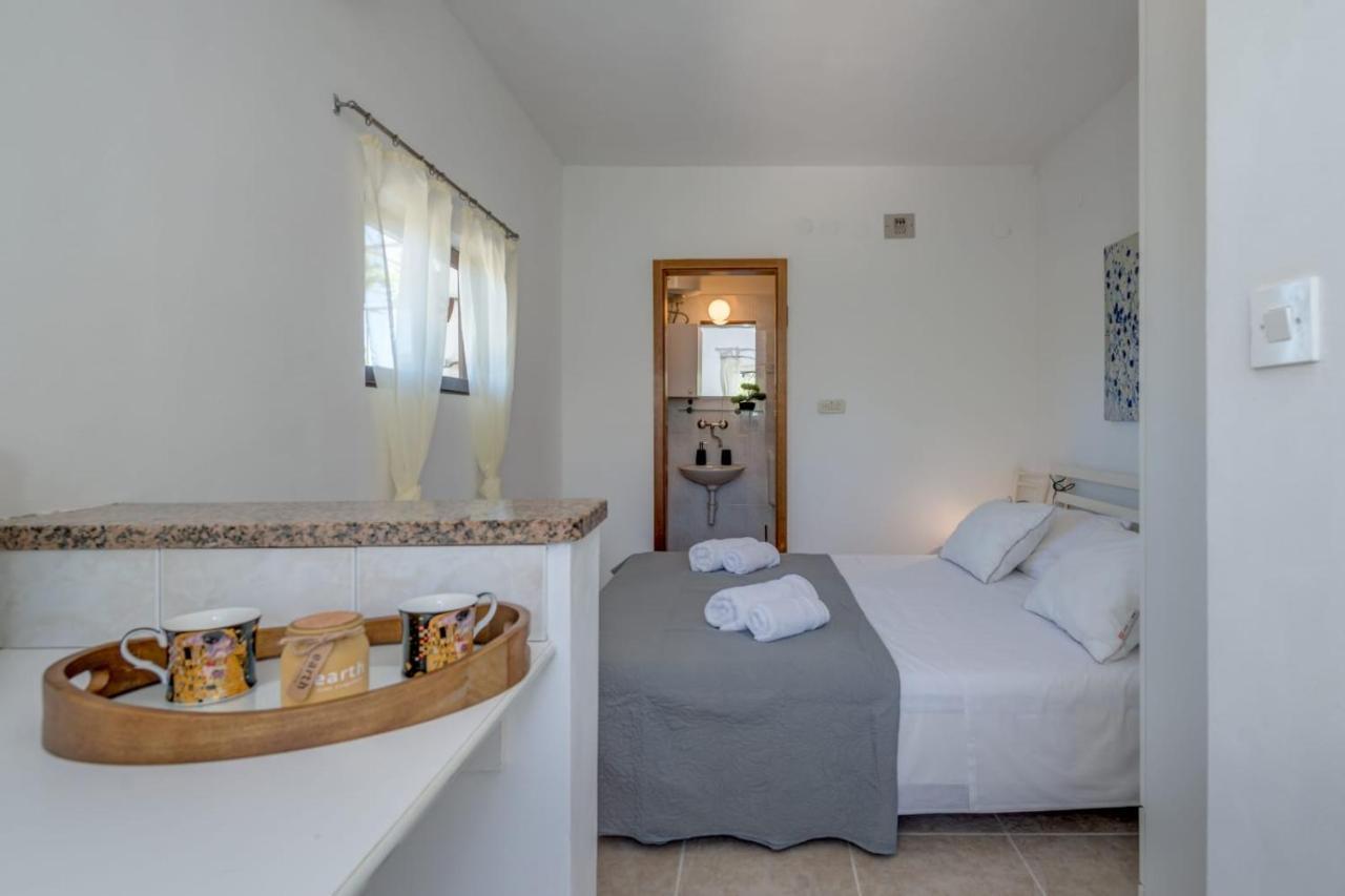 Holiday Home Kalinic Slatine Esterno foto