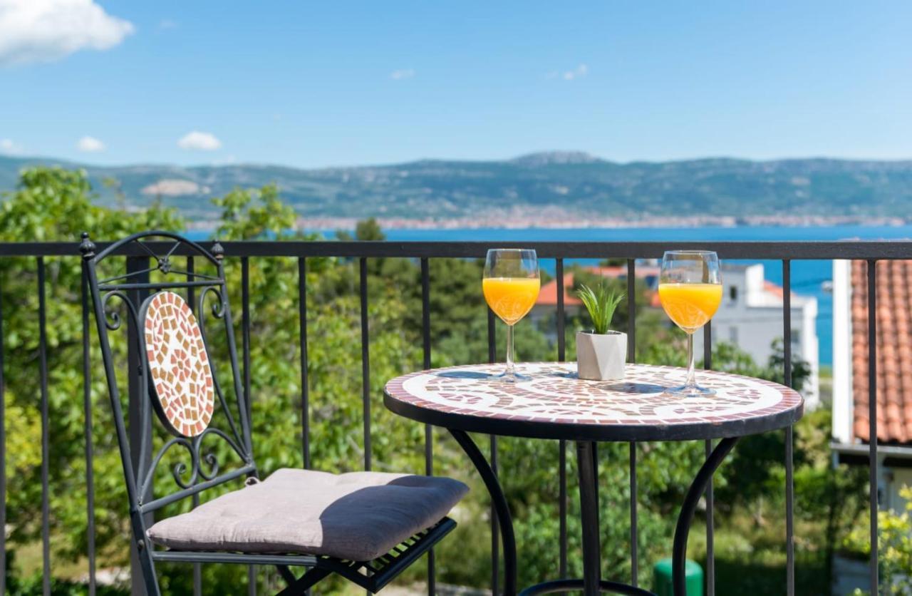 Holiday Home Kalinic Slatine Esterno foto