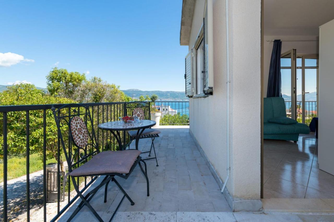 Holiday Home Kalinic Slatine Esterno foto