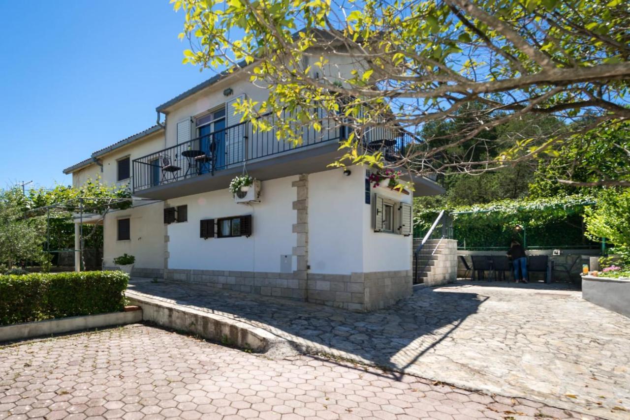 Holiday Home Kalinic Slatine Esterno foto